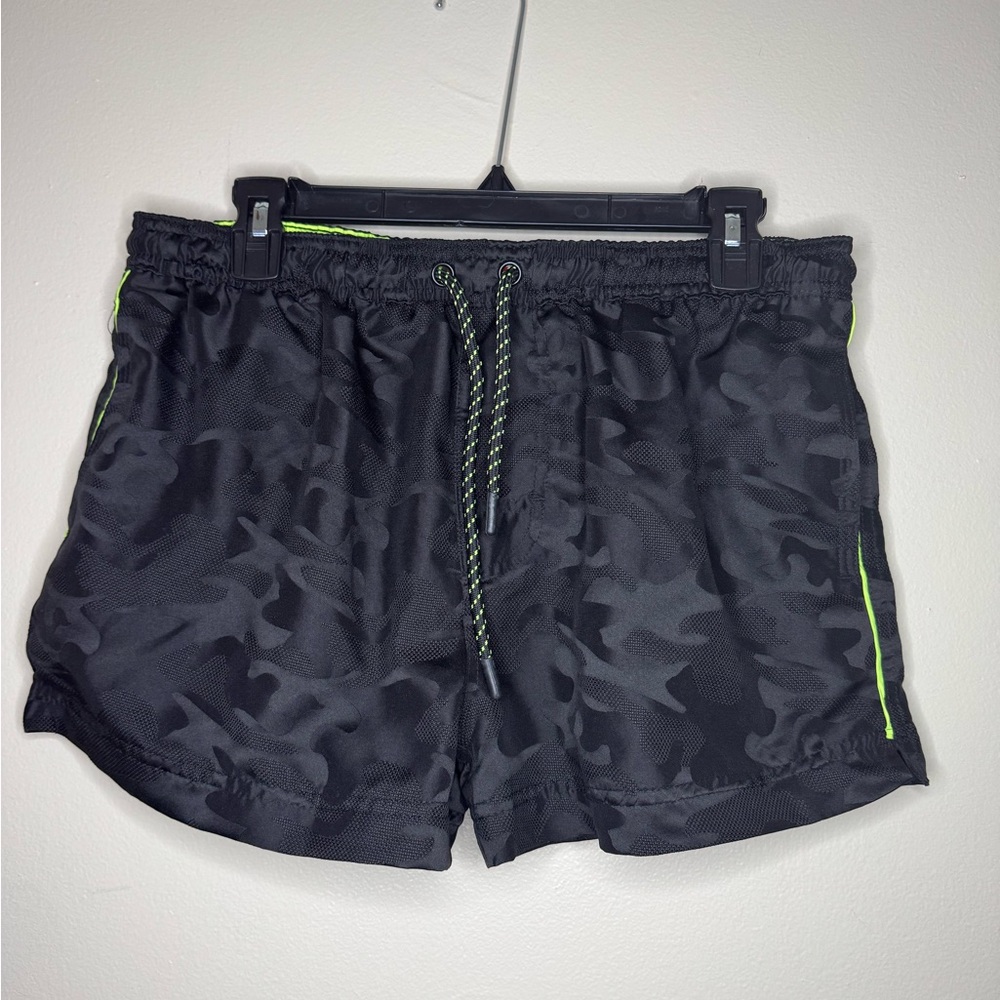 AussieBum Swim Trunks Men's Large Black Camo Neon Green‎
